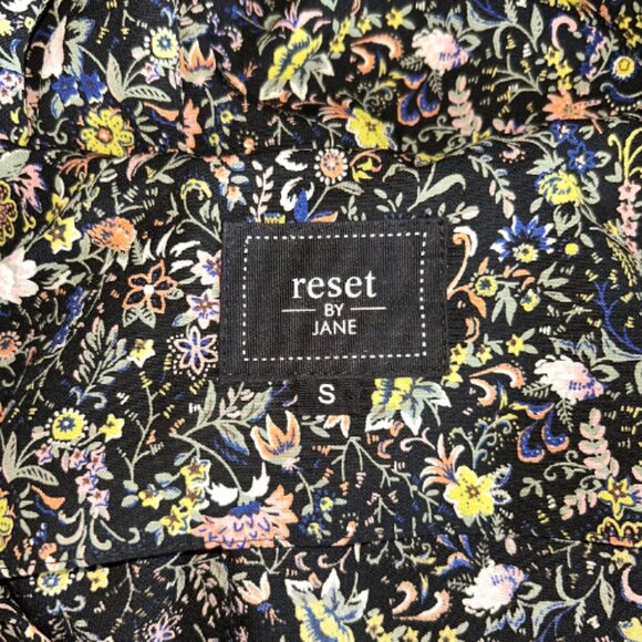 RESET by Jane Corina Top Black Floral S Cropped Tie-Front Balloon Sleeve Blouse - Picture 2 of 9